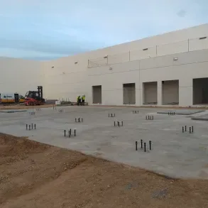 Fabricación de muebles y accesorios