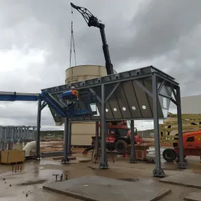 Fabricación de muebles y accesorios